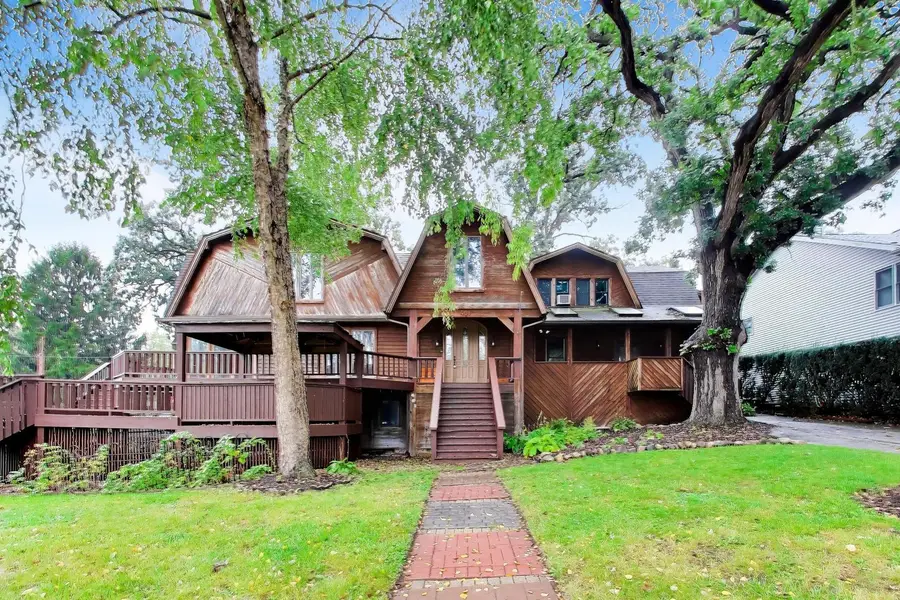 401 N River Road, Fox River Grove, IL 60021 - #2