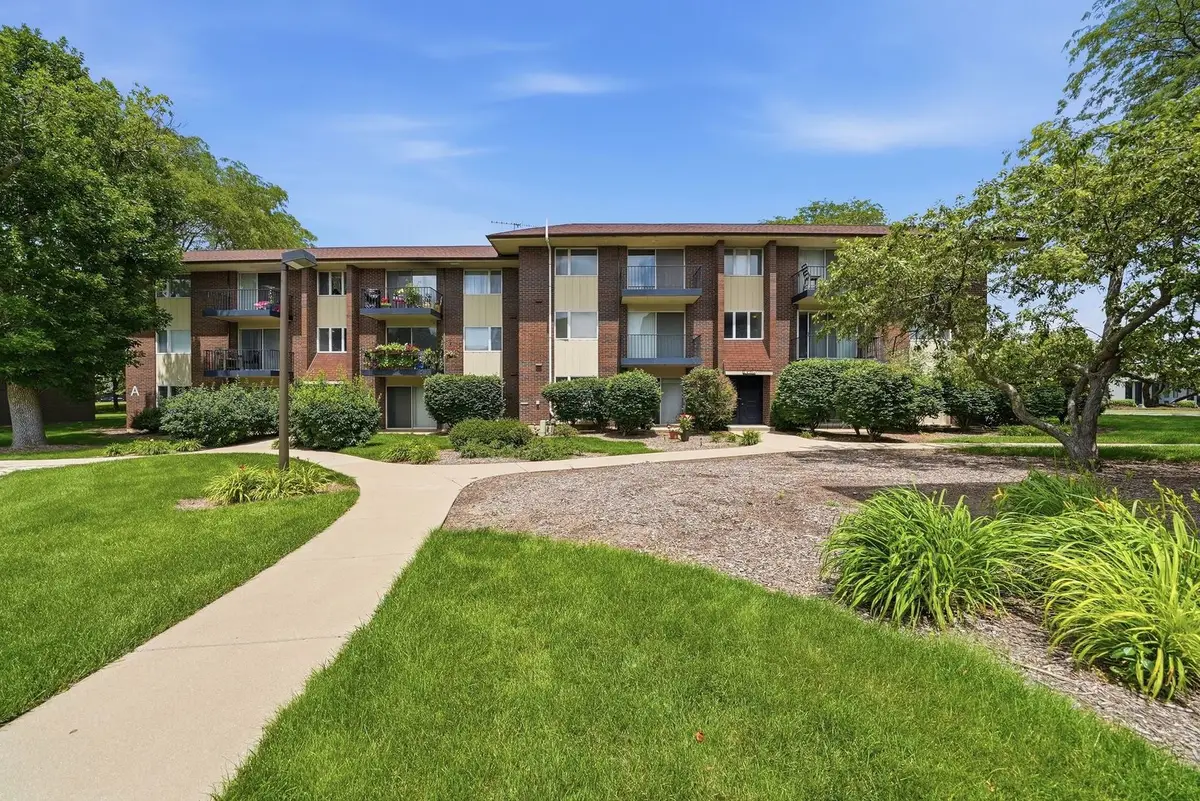 5S066 Pebblewood Lane #B12, Naperville, IL 60563 - #1