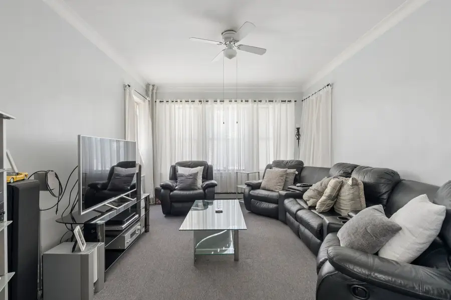 2205 N Melvina Avenue, Chicago, IL 60639 - #3