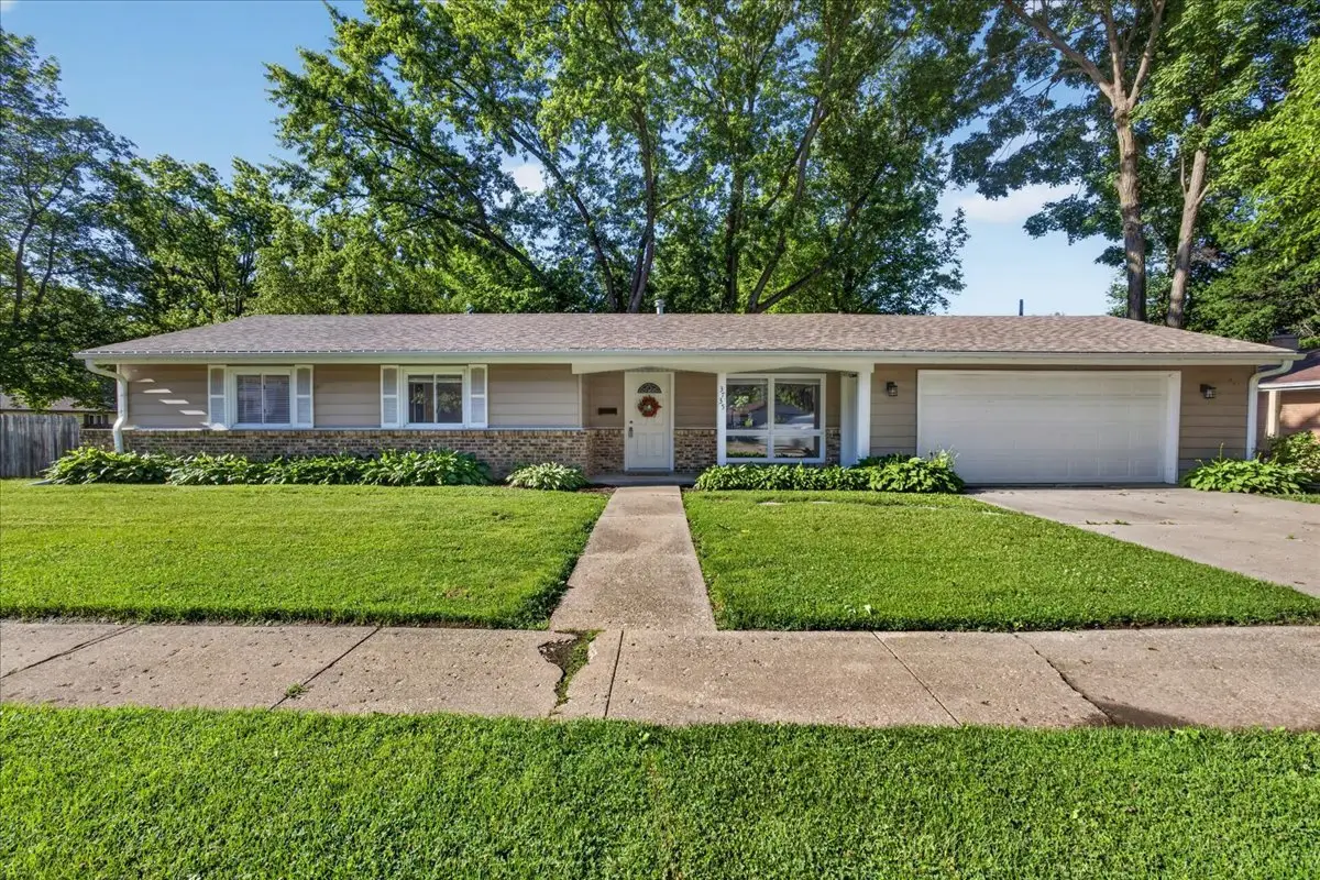 3735 Highcrest Road, Rockford, IL 61107 - #1