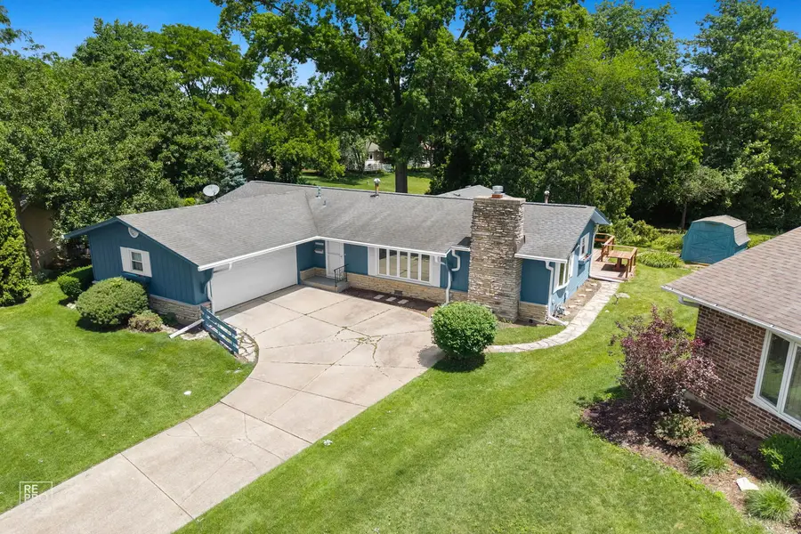 6531 Briargate Drive, Downers Grove, IL 60516 - #2