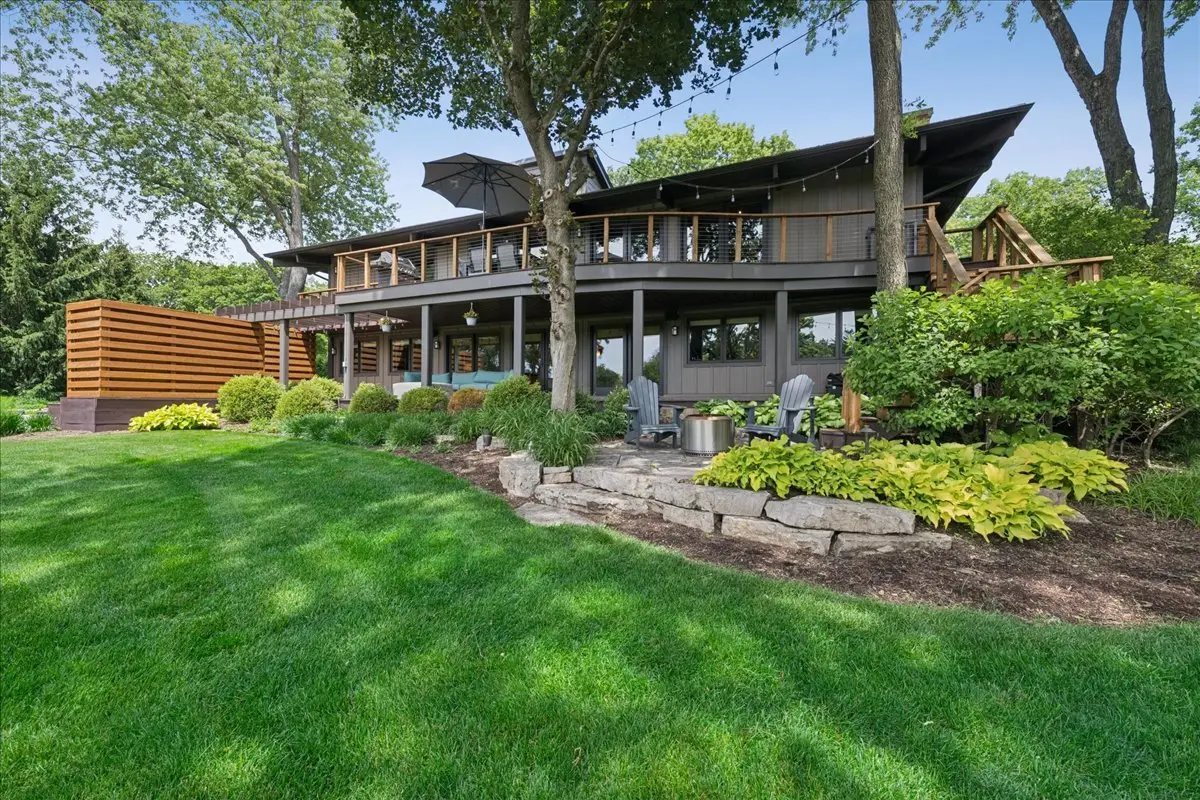 83 Lakeview Parkway, Barrington, IL 60010 - #1