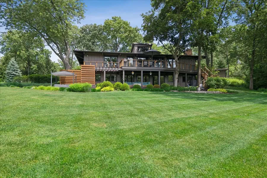 83 Lakeview Parkway, Barrington, IL 60010 - #2