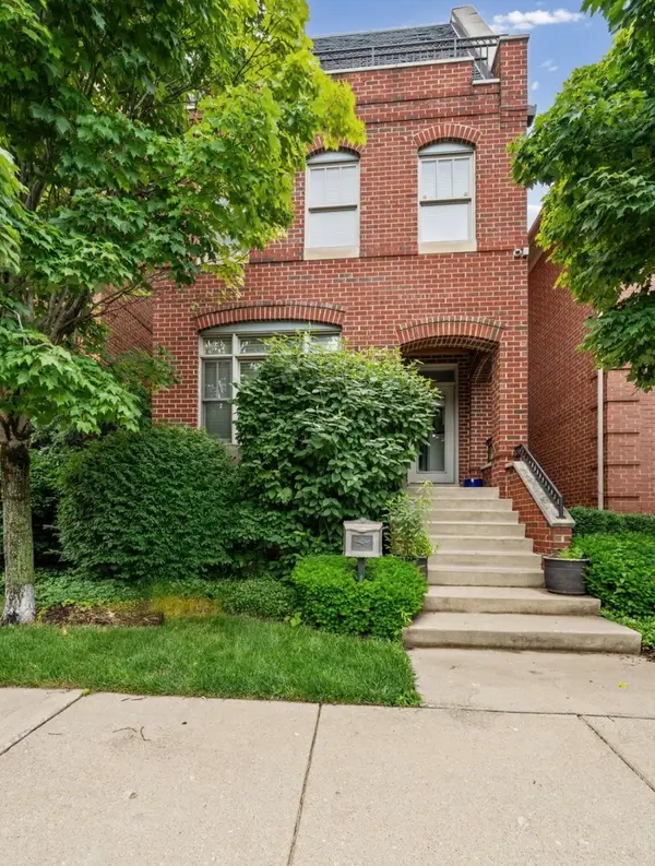 1302 W 33rd Street, Chicago, IL 60608