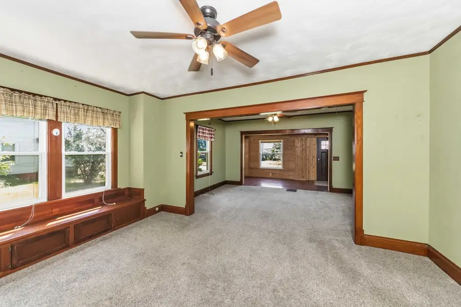 412 W Fifth Street, Minonk, IL 61760 - #2