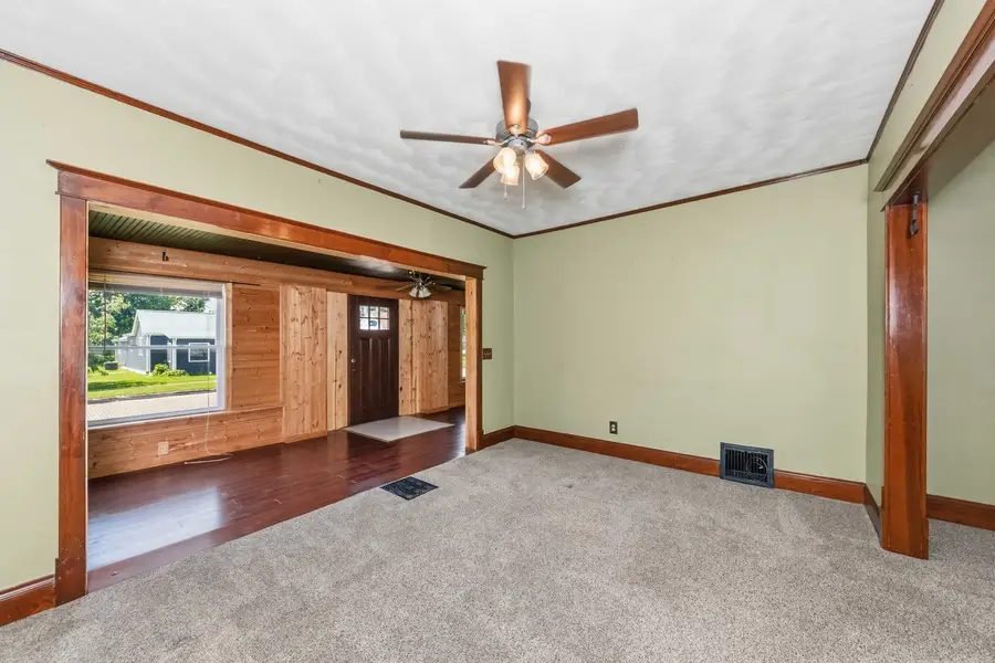 412 W Fifth Street, Minonk, IL 61760 - #3