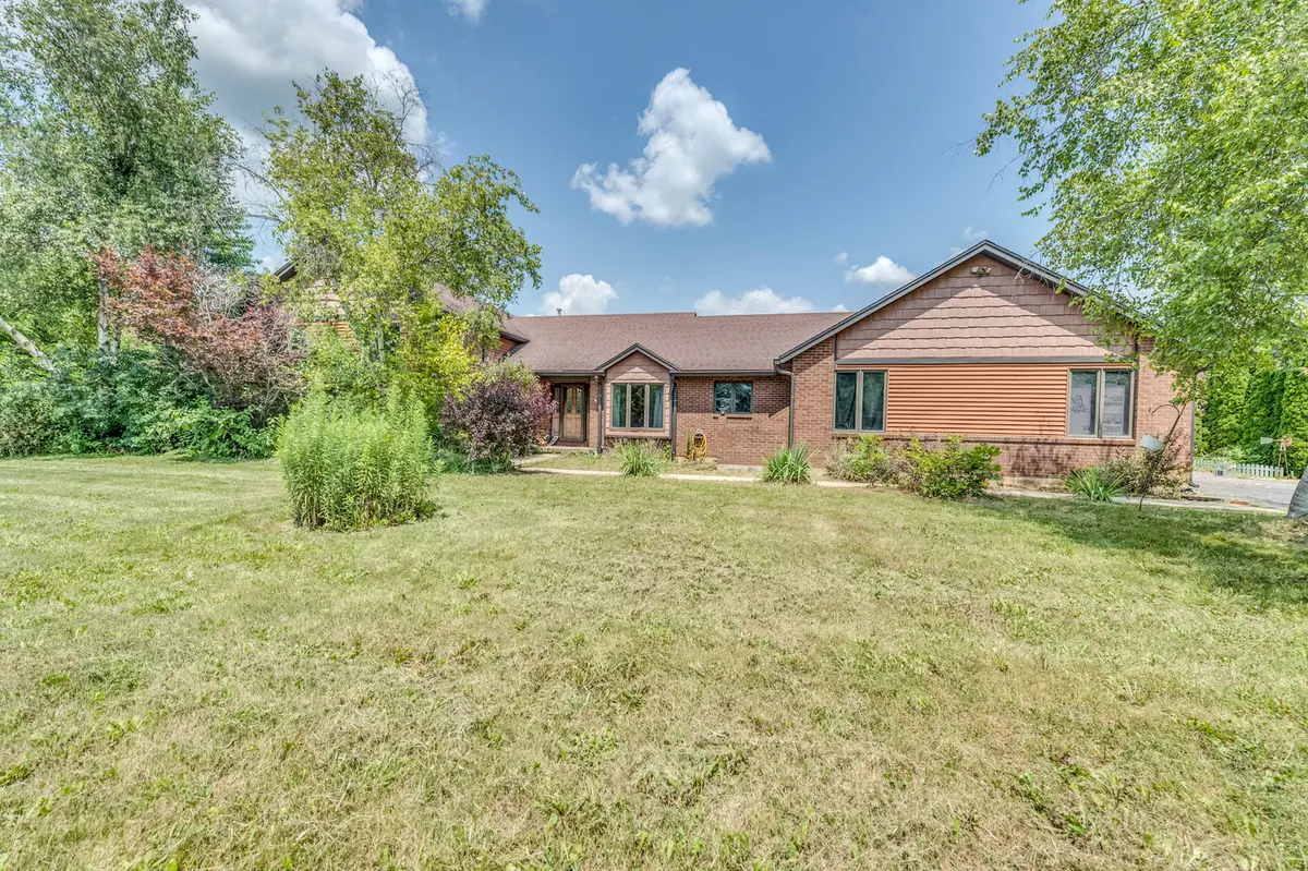 41W700 Lenz Road, Elgin, IL 60124 - #1
