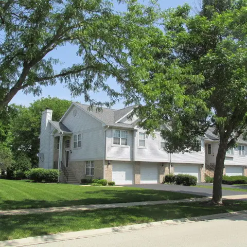 9336 Waterfall Glen Boulevard, Darien, IL 60561