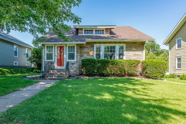 2124 Highland Avenue, Davenport, IA 52803