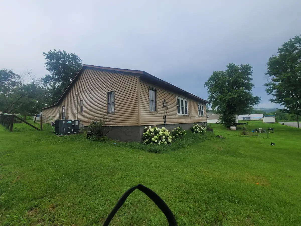 95 Middle Avenue, Simpson, IL 62985 - #1