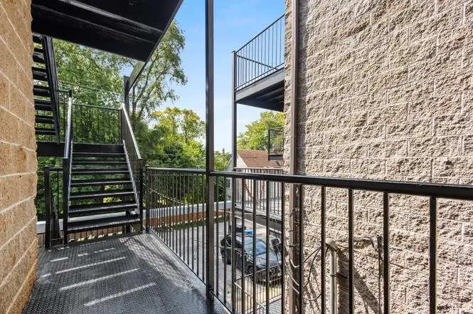 957 W 51st Street, Chicago, IL 60609 - #2