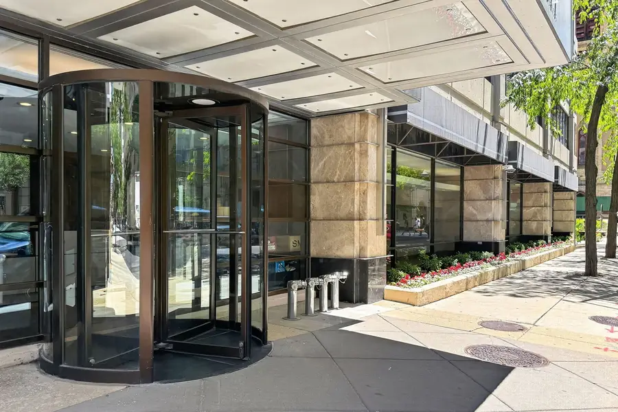 30 E Huron Street #4610, Chicago, IL 60611 - #2