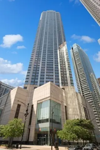 512 N Mcclurg Court #5303, Chicago, IL 60611
