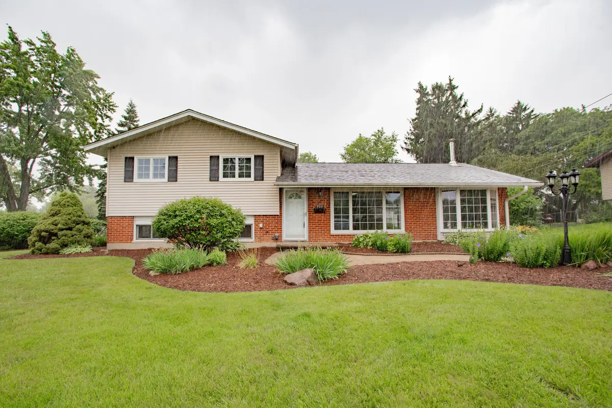 525 Briarcliff Lane, Hoffman Estates, IL 60169 - #1
