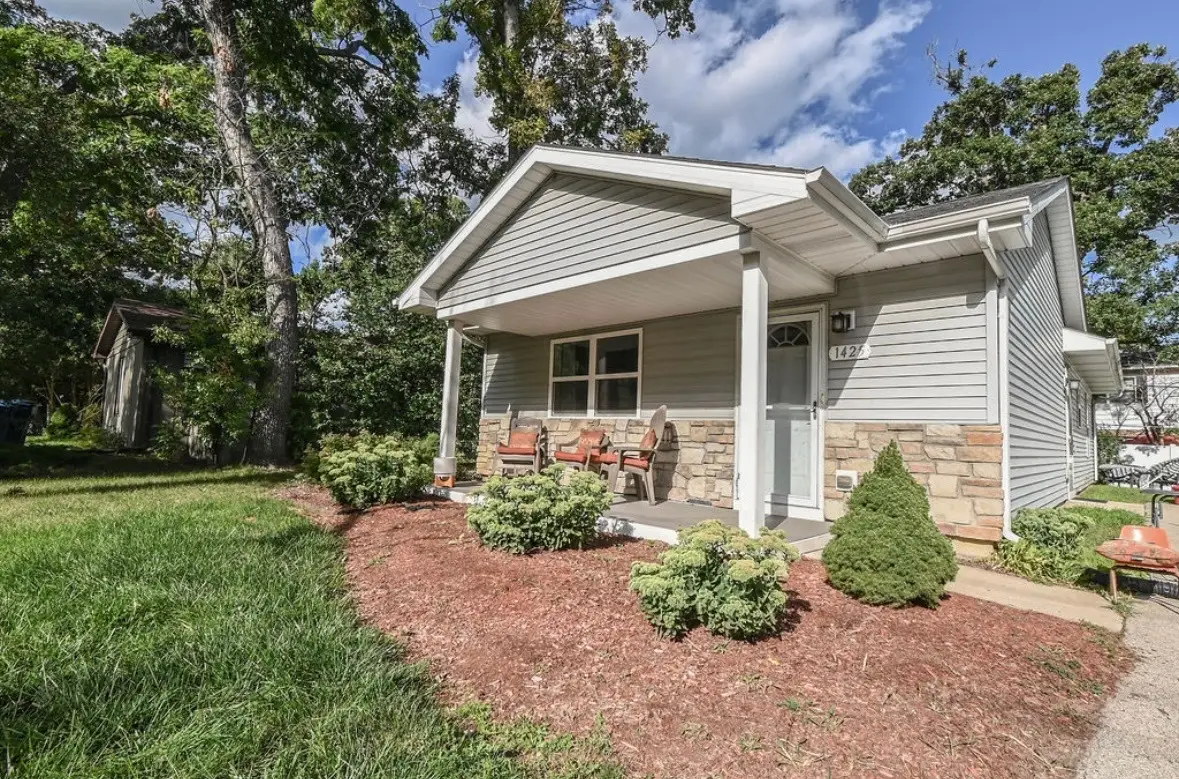 1425 N Mcaree Road, Waukegan, IL 60085 - #1