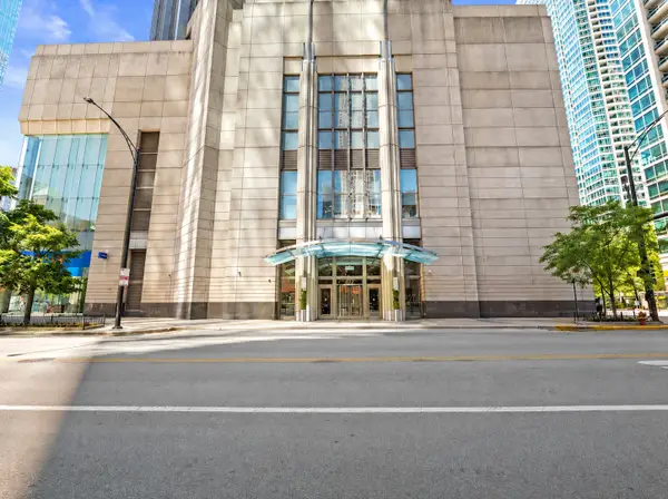 512 N Mcclurg Court #501, Chicago, IL 60611