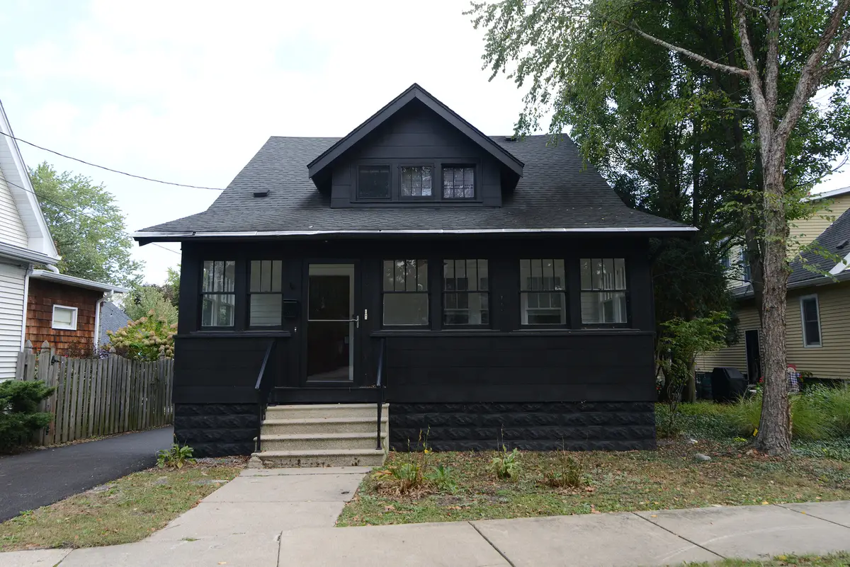 724 S 5th Street, Saint Charles, IL 60174 - #1