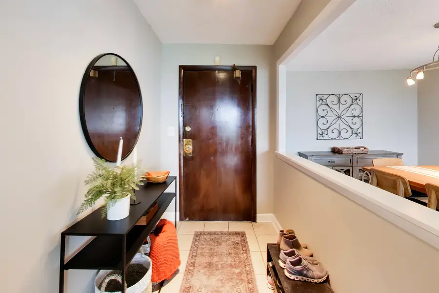 2000 Saint Regis Drive #7N, Lombard, IL 60148 - #2