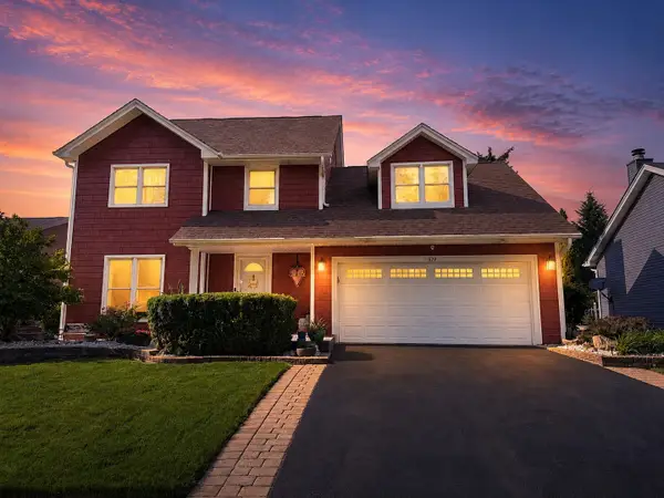 579 Hempstead Avenue, Naperville, IL 60565