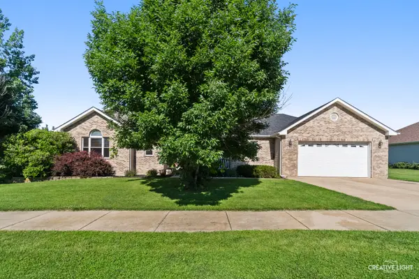 210 Wabansi Trail, Paw Paw, IL 61353