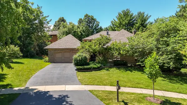 1549 Snowberry Court, Downers Grove, IL 60515