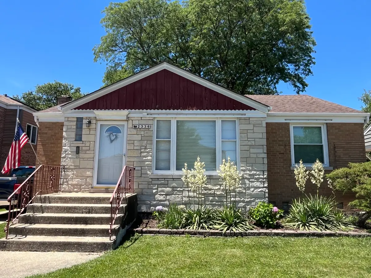 2336 S 5th Avenue, North Riverside, IL 60546 - #1