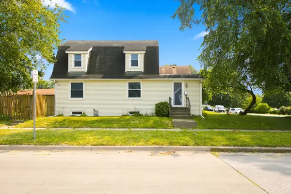 2306 19th Avenue, Moline, IL 61265