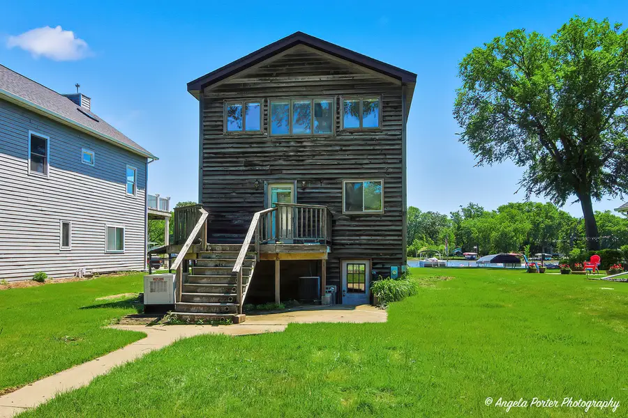 106 Country Club Drive, McHenry, IL 60050 - #2