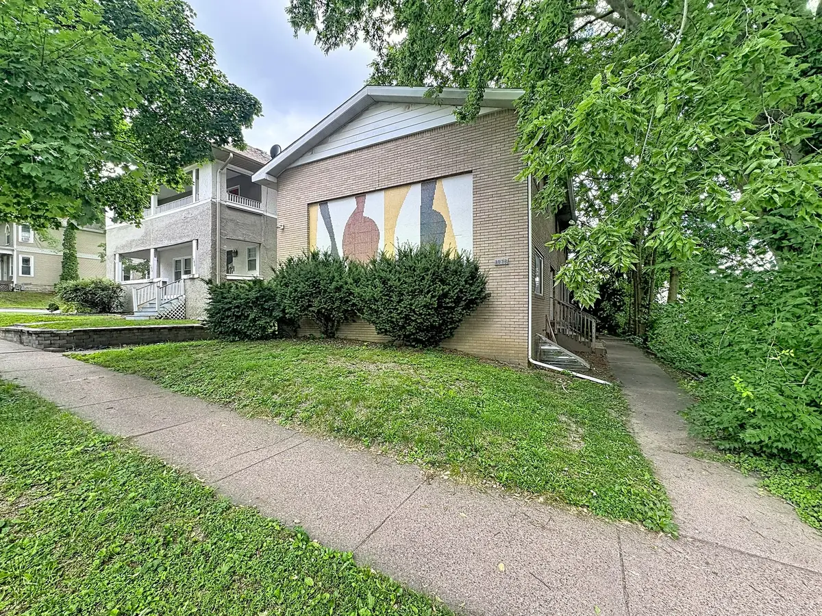 1038 20th Street, Rock Island, IL 61201 - #1