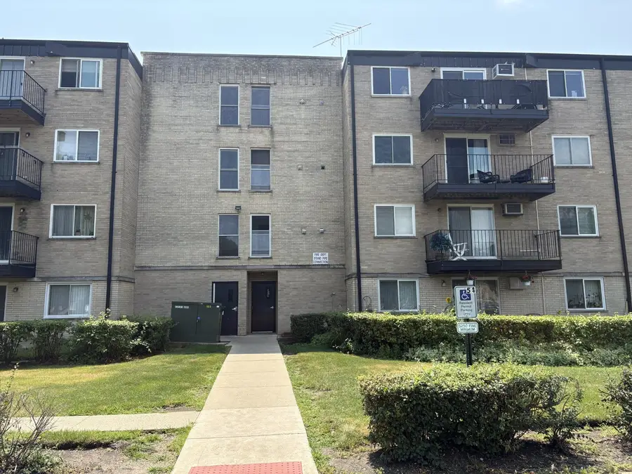 2424 E Oakton Street #4F, Arlington Heights, IL 60004 - #2