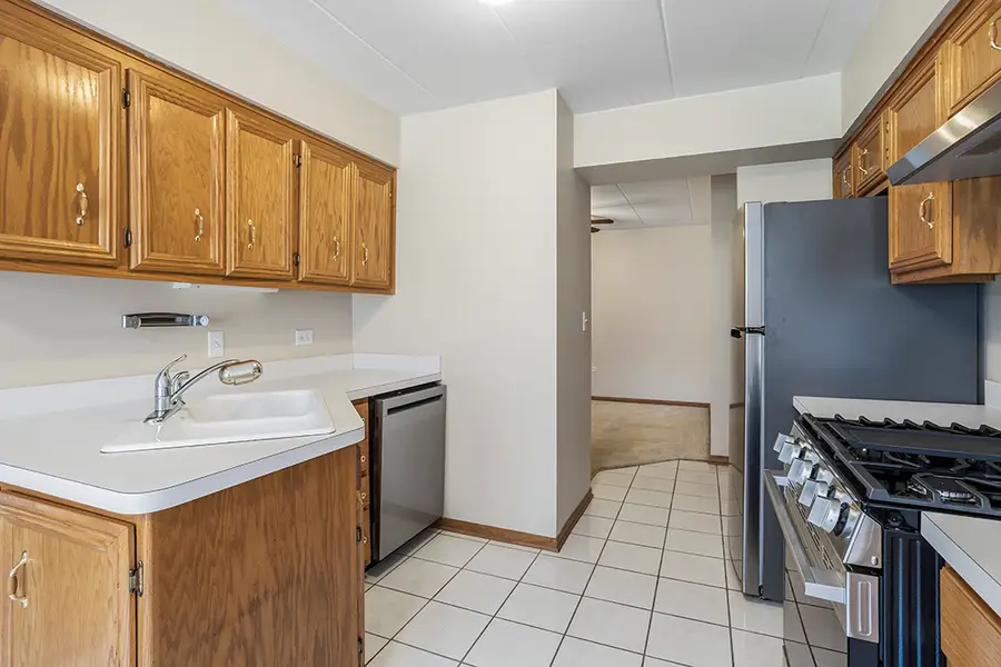 13934 Lavergne Avenue #801, Crestwood, IL 60418 - #3
