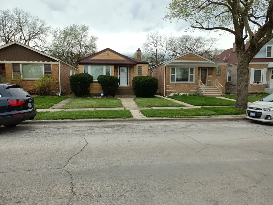 14520 S Edbrooke Avenue, Riverdale, IL 60827 - #2