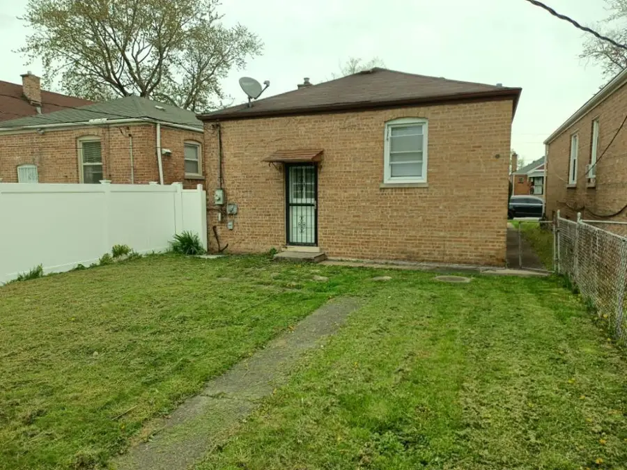 14520 S Edbrooke Avenue, Riverdale, IL 60827 - #3