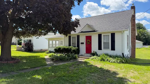 411 E North Street, Morrison, IL 61270