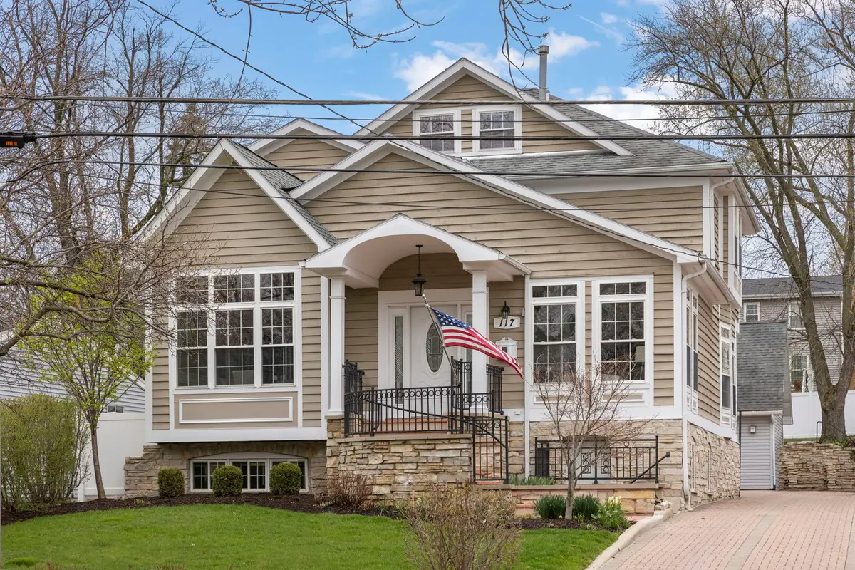 117 N Park Boulevard, Glen Ellyn, IL 60137 - #1