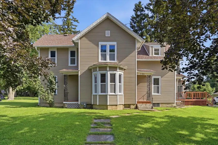 215 W Lincoln Highway, Franklin Grove, IL 61031 - #2