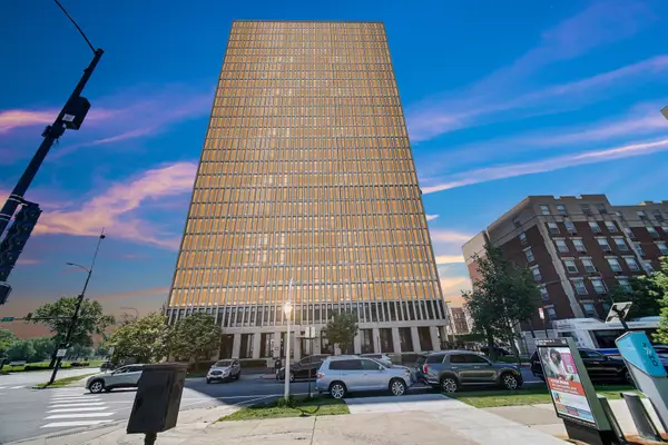 6700 S Shore Drive #26C, Chicago, IL 60649