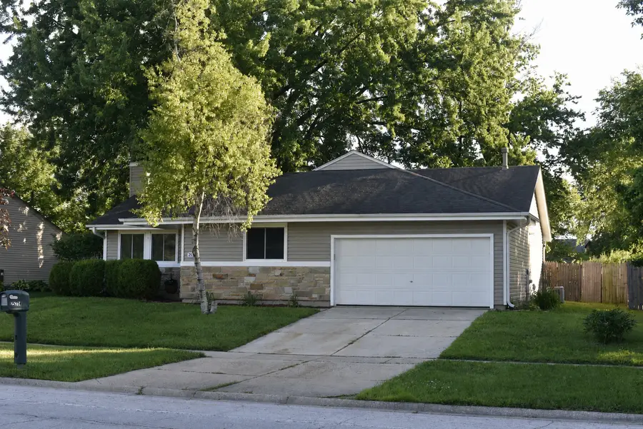 Address Withheld By Seller, Warrenville, IL 60555 - #2