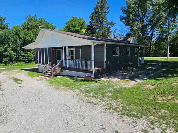 31600 166th Avenue W, Illinois City, IL 61259