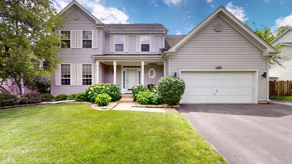 684 Huntington Drive, Carol Stream, IL 60188