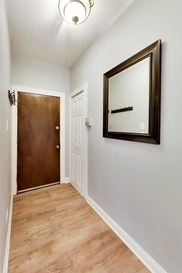 6446 N Claremont Avenue #G, Chicago, IL 60645 - #3