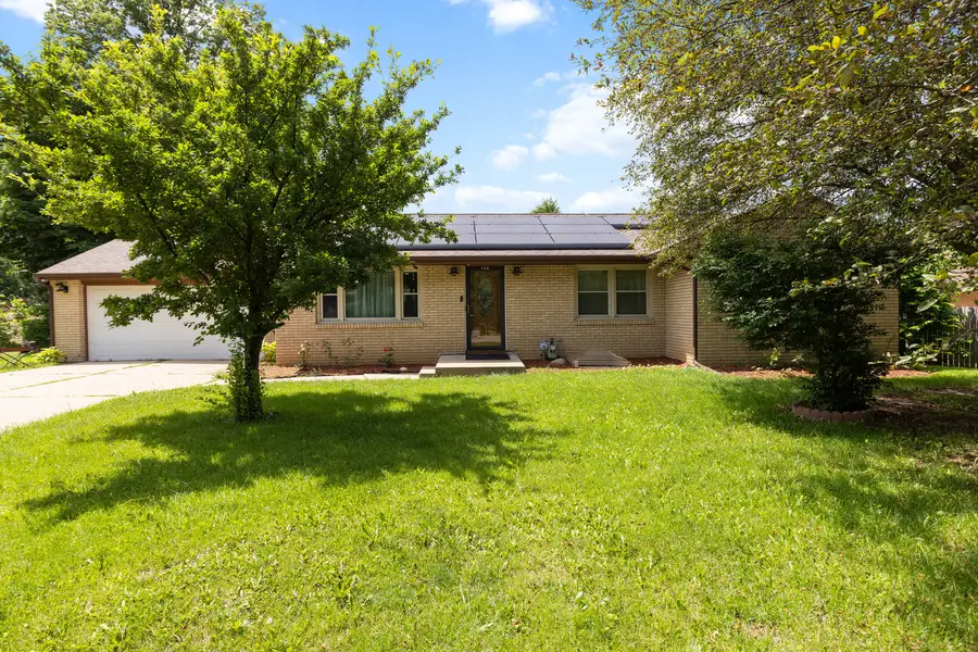 320 Dawn Avenue, Rockford, IL 61107 - #2