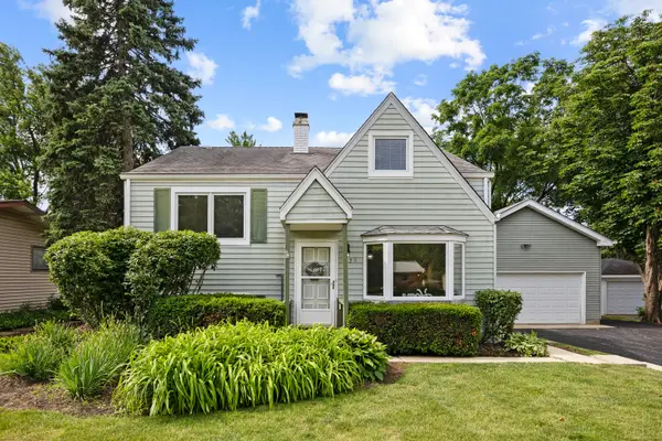 629 Inverness Road, Lisle, IL 60532