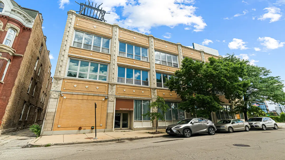 809 N Racine Avenue #204, Chicago, IL 60642 - #1