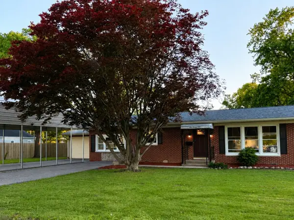 425 N Summers Street, Duquoin, IL 62832