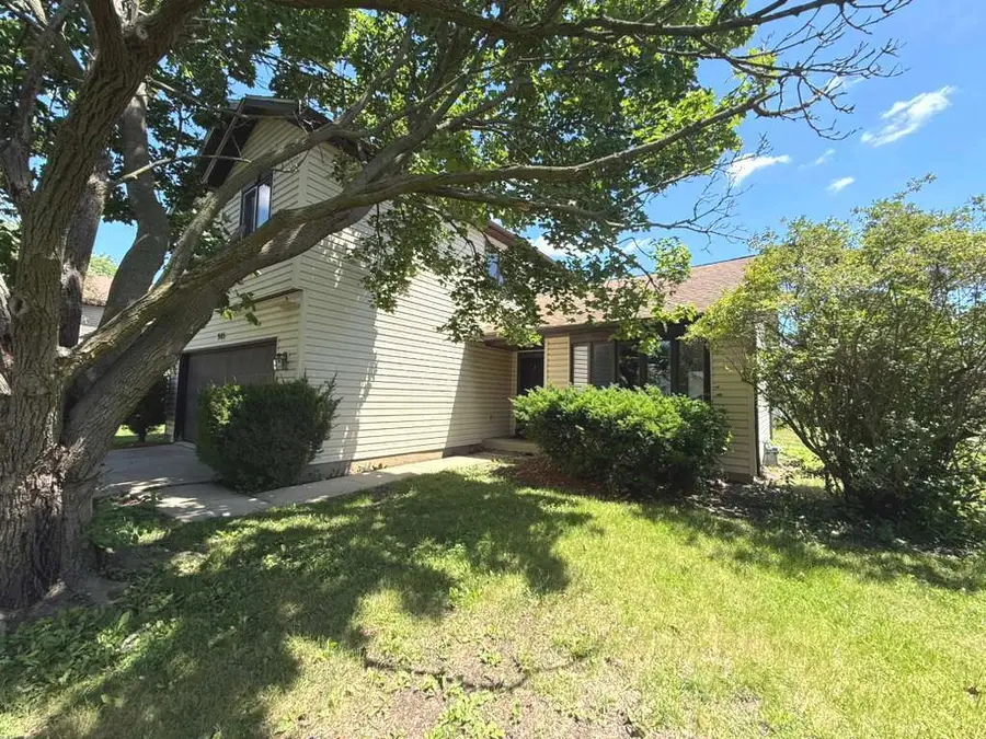 983 Valleyview Drive, Bartlett, IL 60103 - #2