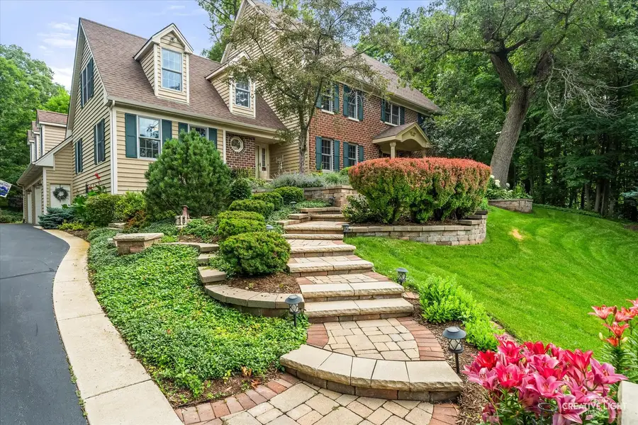42W264 Hidden Springs Drive, Saint Charles, IL 60175 - #2