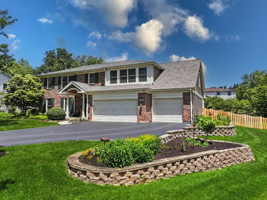 738 W Evergreen Court, Palatine, IL 60067 - #2