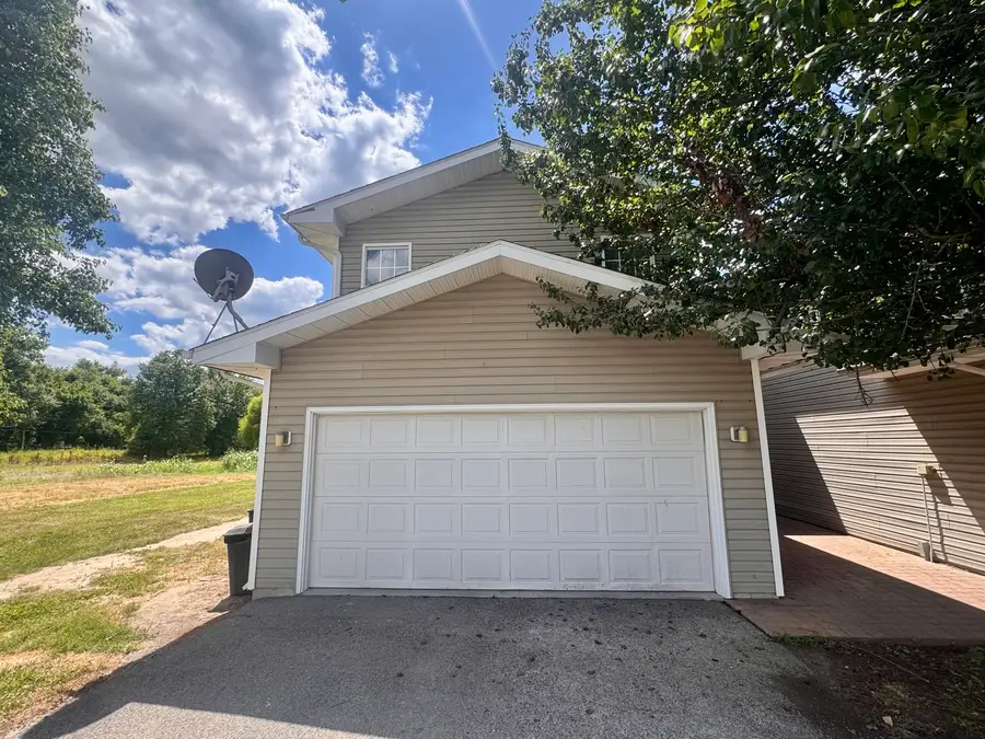 713 Savannah Avenue, Herrin, IL 62948 - #2