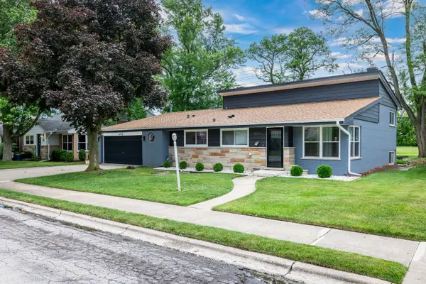 5823 Emerson Street, Morton Grove, IL 60053